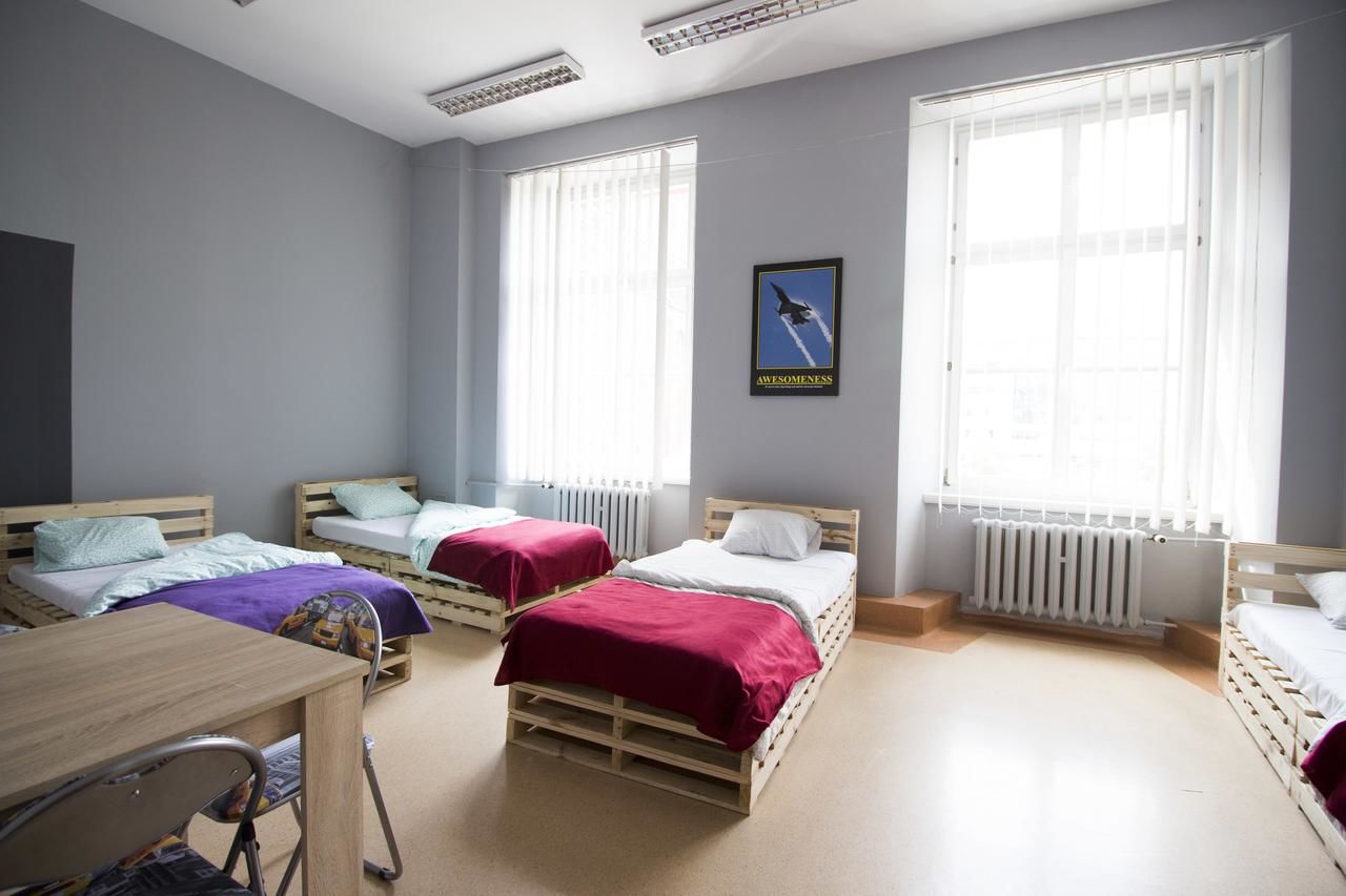 Хостелы ONE LUCKY HOSTEL - Rynek - Pokoje prywatne Вроцлав-16