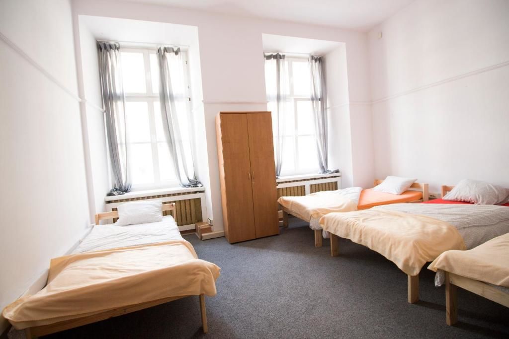 Хостелы ONE LUCKY HOSTEL - Rynek - Pokoje prywatne Вроцлав-176