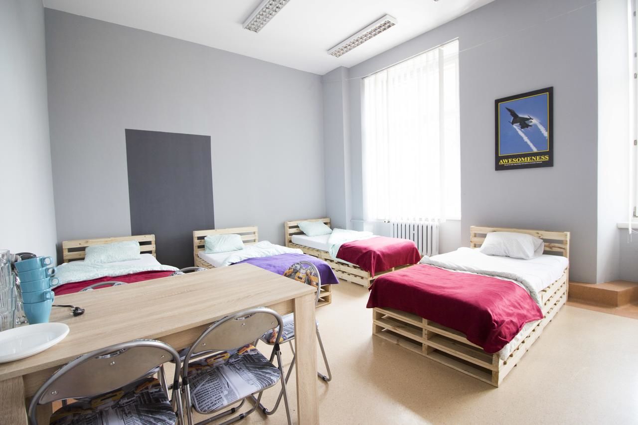 Хостелы ONE LUCKY HOSTEL - Rynek - Pokoje prywatne Вроцлав-34