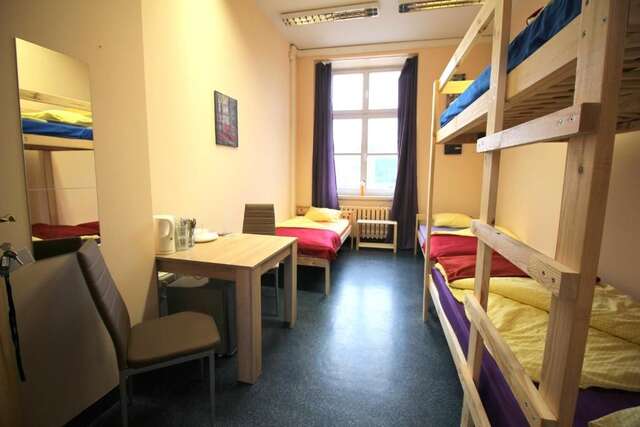 Хостелы ONE LUCKY HOSTEL - Rynek - Pokoje prywatne Вроцлав-138