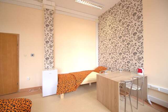 Хостелы ONE LUCKY HOSTEL - Rynek - Pokoje prywatne Вроцлав-156