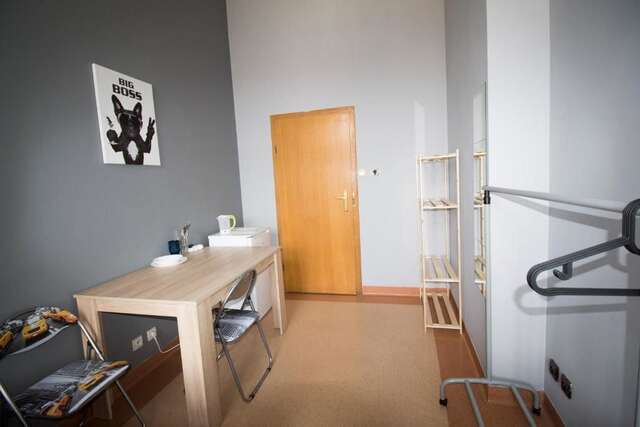 Хостелы ONE LUCKY HOSTEL - Rynek - Pokoje prywatne Вроцлав-165