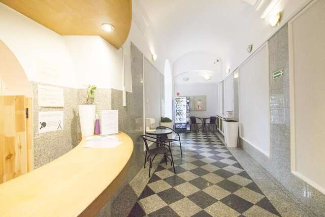 Хостелы ONE LUCKY HOSTEL - Rynek - Pokoje prywatne Вроцлав-36