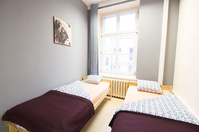 Хостелы ONE LUCKY HOSTEL - Rynek - Pokoje prywatne Вроцлав-43